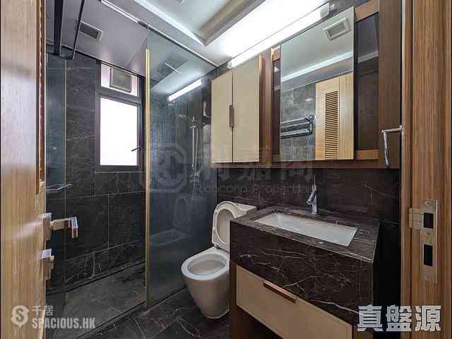 Causeway Bay - Park Haven 04
