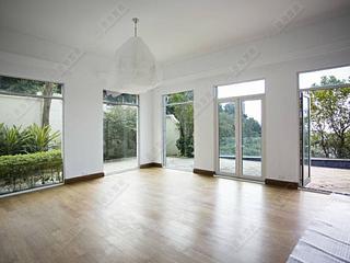 Repulse Bay - 110, Repulse Bay Road 15