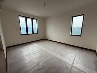 Repulse Bay - Manhattan Tower 03