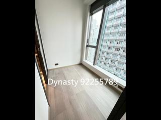 Sai Ying Pun - Two・Artlane 03