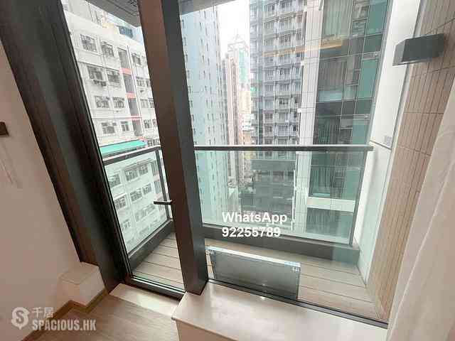 Sai Ying Pun - One・Artlane 03