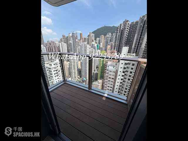 Sai Ying Pun - Des Voeux W Residence 02
