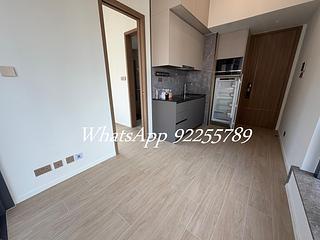Sai Ying Pun - Des Voeux W Residence 04
