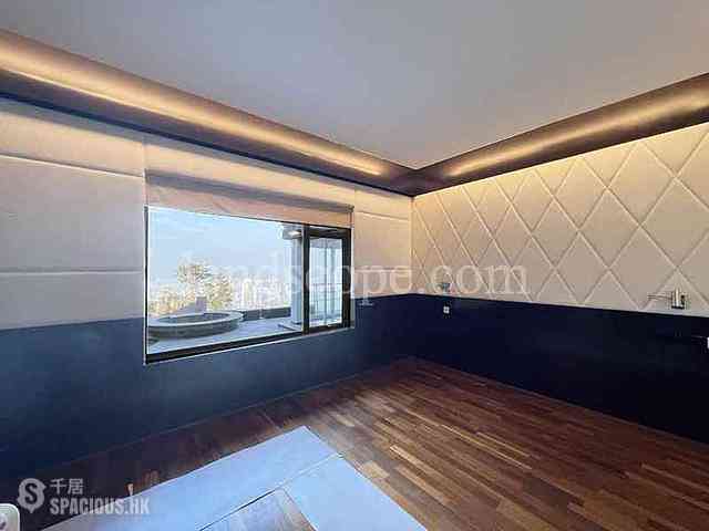 The Peak - 22A-22B, Mount Austin Road 07