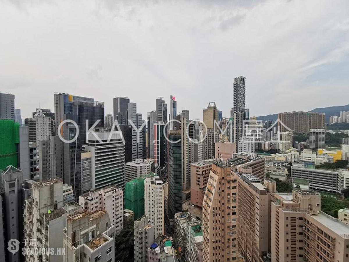 Wan Chai - The Zenith 01