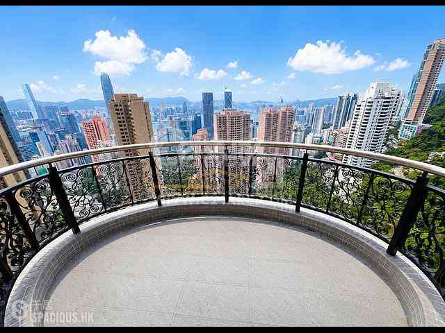 Mid Levels Central - Clovelly Court 02