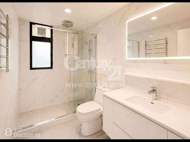 Mid Levels Central - Clovelly Court 08