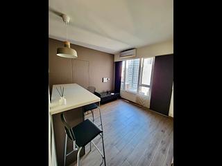 Sai Ying Pun - King Ming Mansion 04