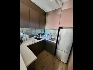 Sai Ying Pun - King Ming Mansion 03
