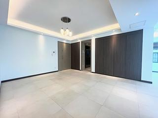 Mid Levels Central - Robinson Place 04