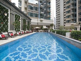 Wan Chai - The Avenue Phase 1 02