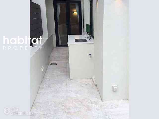 Sai Ying Pun - 345, Queen's Road West 02