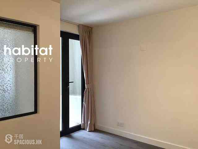 Sai Ying Pun - 345, Queen's Road West 08