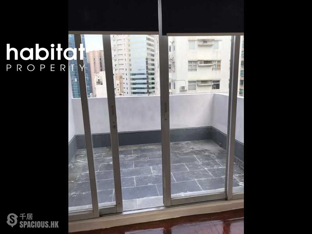 Soho - Sunrise House 01