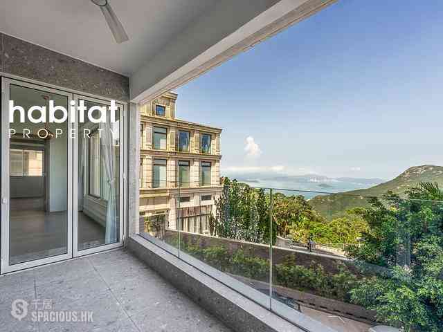The Peak - Vivian Court 01