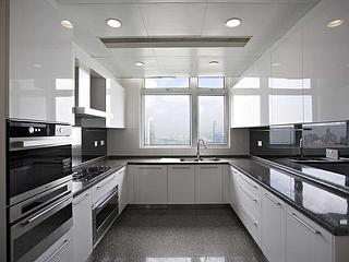 The Peak - Interocean Court 08