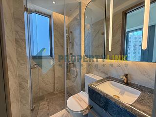 Sai Ying Pun - Des Voeux W Residence 08