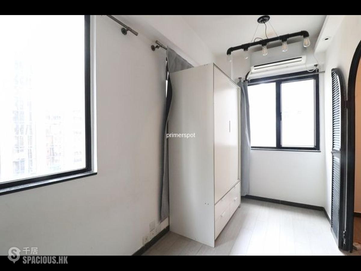 Wan Chai - Yen Men Building 01