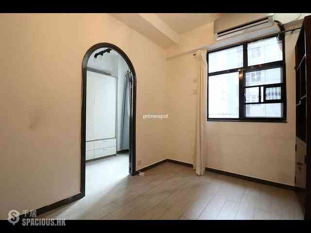 Wan Chai - Yen Men Building 02