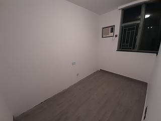 Sheung Wan - Queen's Terrace Block 1 05