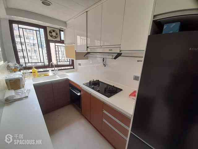 Mid Levels Central - Robinson Heights Block 3 12