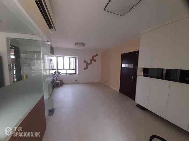 Mid Levels Central - Robinson Heights Block 3 15