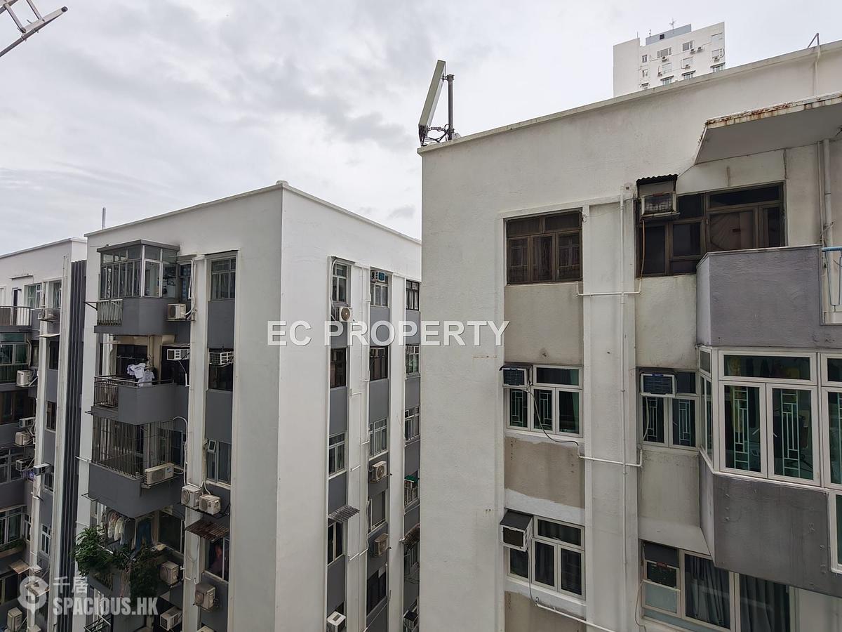 Causeway Bay - Chee On Building 01
