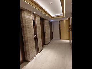 Shek Tong Tsui - Novum West 08
