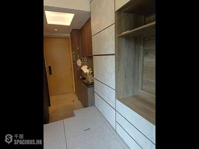 Shek Tong Tsui - Novum West 12