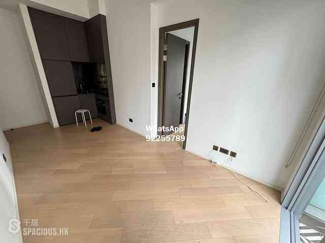 Sai Ying Pun - Artisan House 02