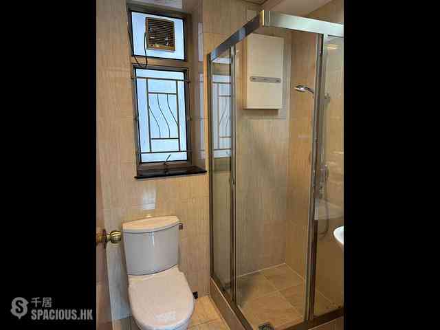 West Kowloon - Sorrento Phase 1 Block 6 04