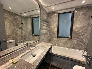 Wong Chuk Hang - The Southside Phase 3B Blue Coast Tower 2A 06