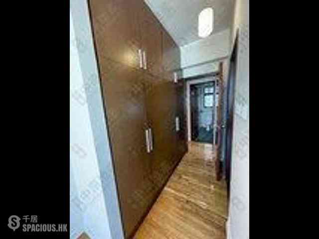 Mid Levels Central - Scenecliff Block 2 03