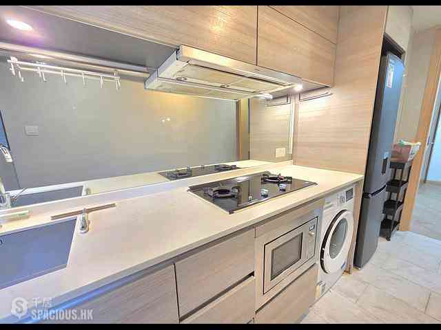 Tung Chung - The Visionary Tower 8 09