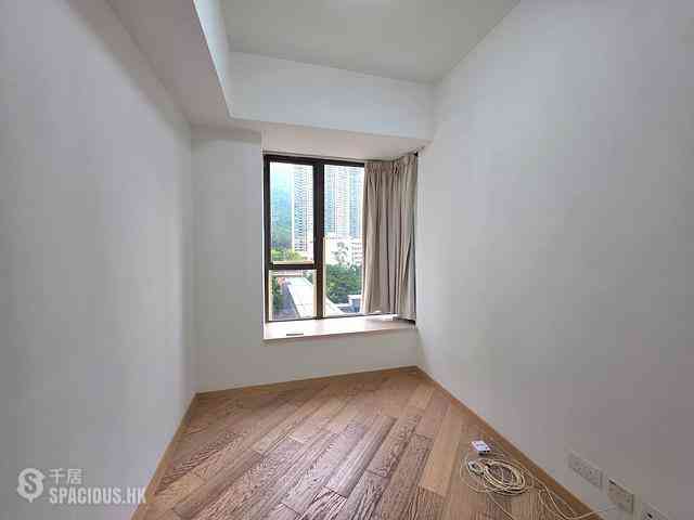 Tung Chung - The Visionary Tower 8 04
