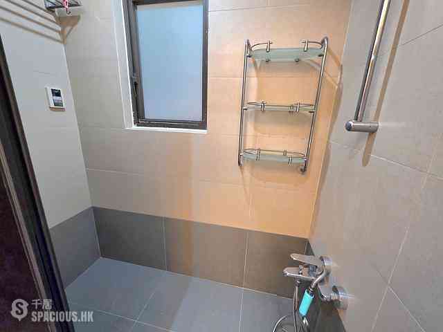 Tung Chung - The Visionary Tower 8 07