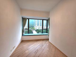 Tung Chung - The Visionary Tower 8 05