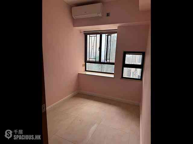 Mid Levels Central - Robinson Heights Block 3 04