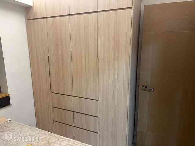 Mid Levels Central - Robinson Heights Block 3 06