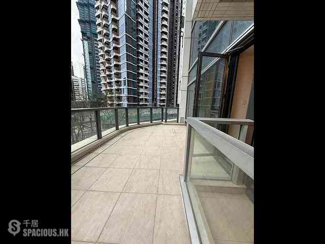 Wong Chuk Hang - The Southside Phase 1 Southland Tower 2A 04