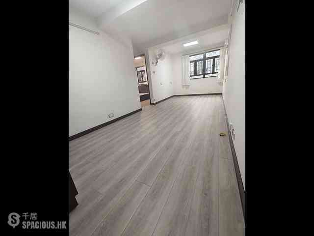 Fortress Hill - Kwong Chiu Terrace Block A 02