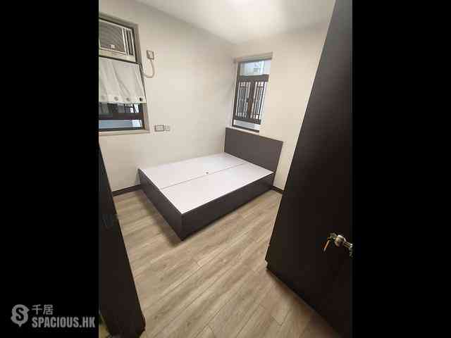 Fortress Hill - Kwong Chiu Terrace Block A 03