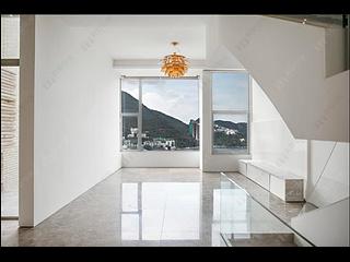 Repulse Bay - The Beachfront 07