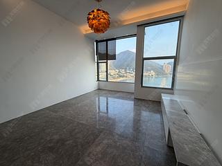 Repulse Bay - The Beachfront 10