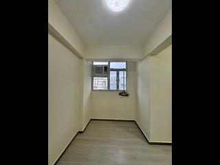 Sham Shui Po - Han Hing Building 04