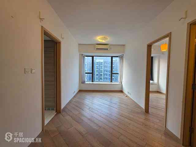 Tung Chung - The Visionary Tower 10 01