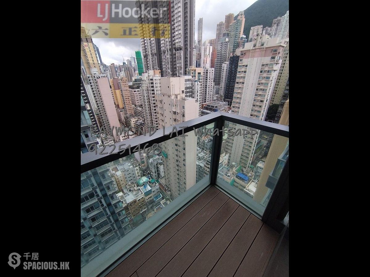 Sai Ying Pun - Two・Artlane 01