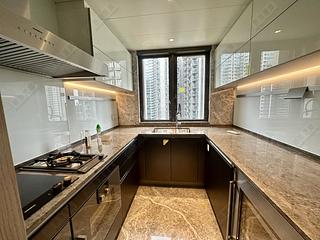 Wong Chuk Hang - The Southside Phase 3B Blue Coast Tower 1A 07