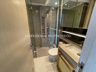 Sai Ying Pun - King's Hill 05