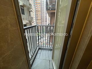 Sai Ying Pun - King's Hill 06